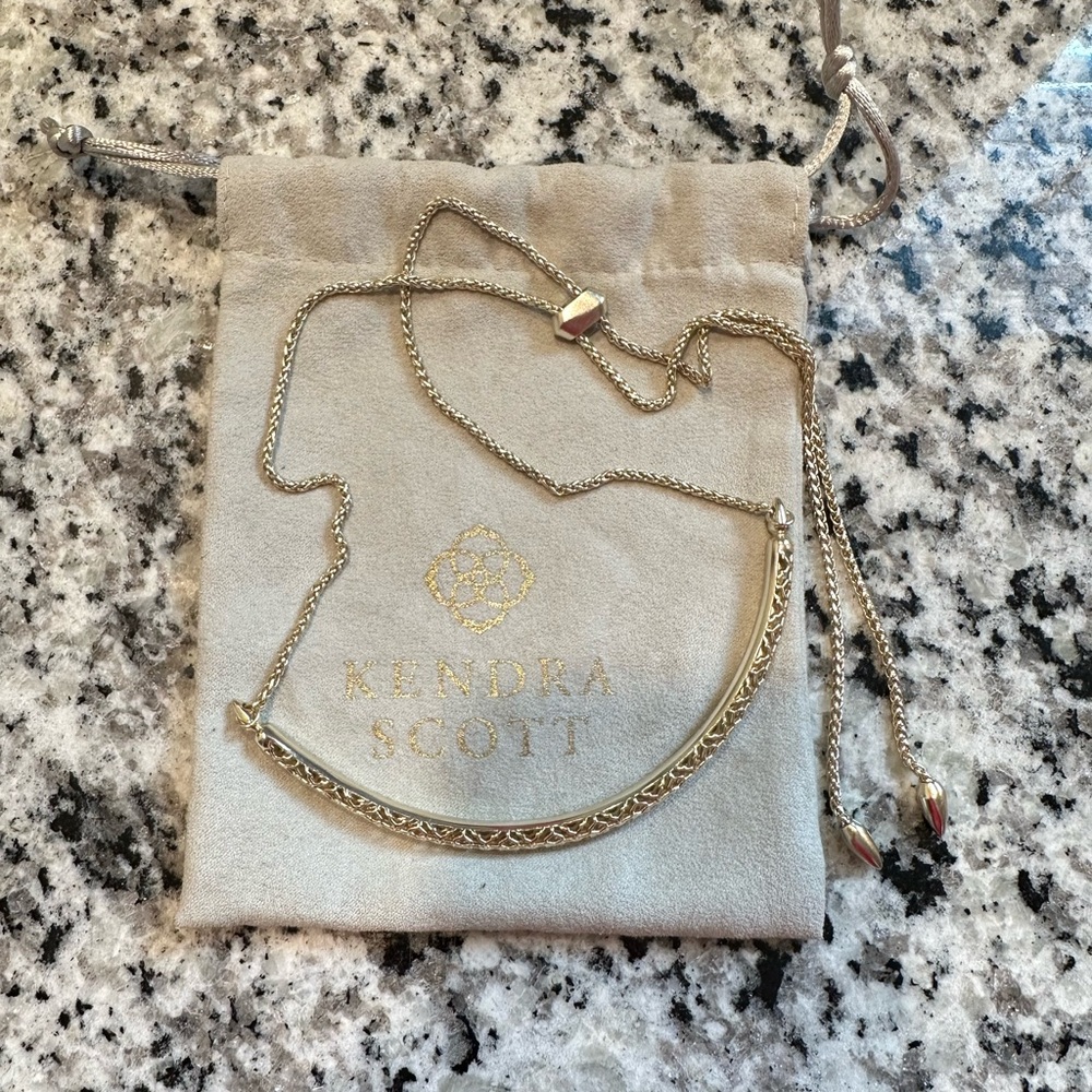 Kendra Scott Necklace